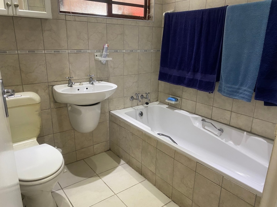 To Let 2 Bedroom Property for Rent in Gonubie Eastern Cape